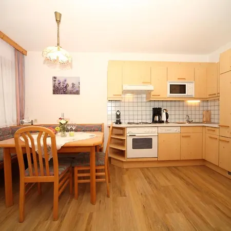 Landhaus Klinkan * 람자우 암 다흐스타인